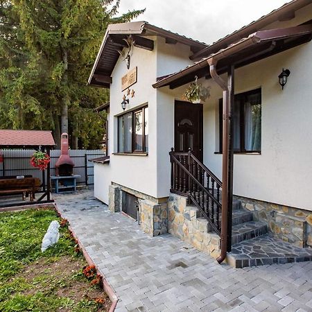 Casa Andy Hotel Buşteni Eksteriør billede