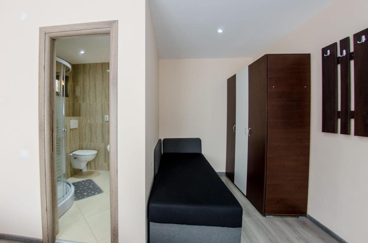 Casa Andy Hotel Buşteni Eksteriør billede
