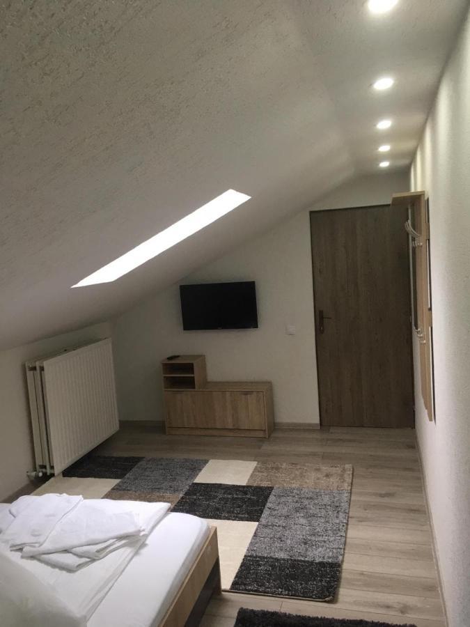 Casa Andy Hotel Buşteni Eksteriør billede